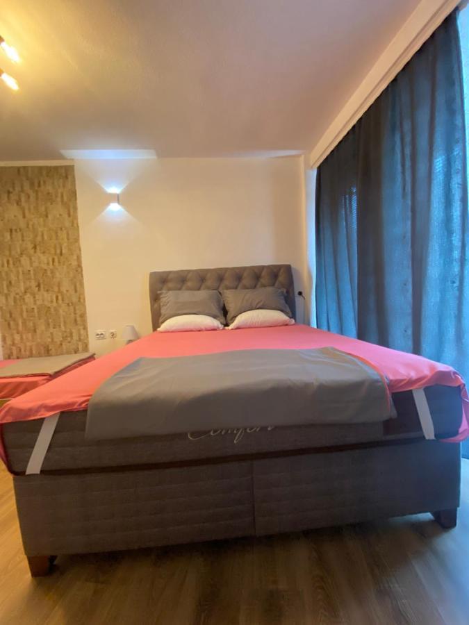 Zani Hostel 프리즈렌 외부 사진